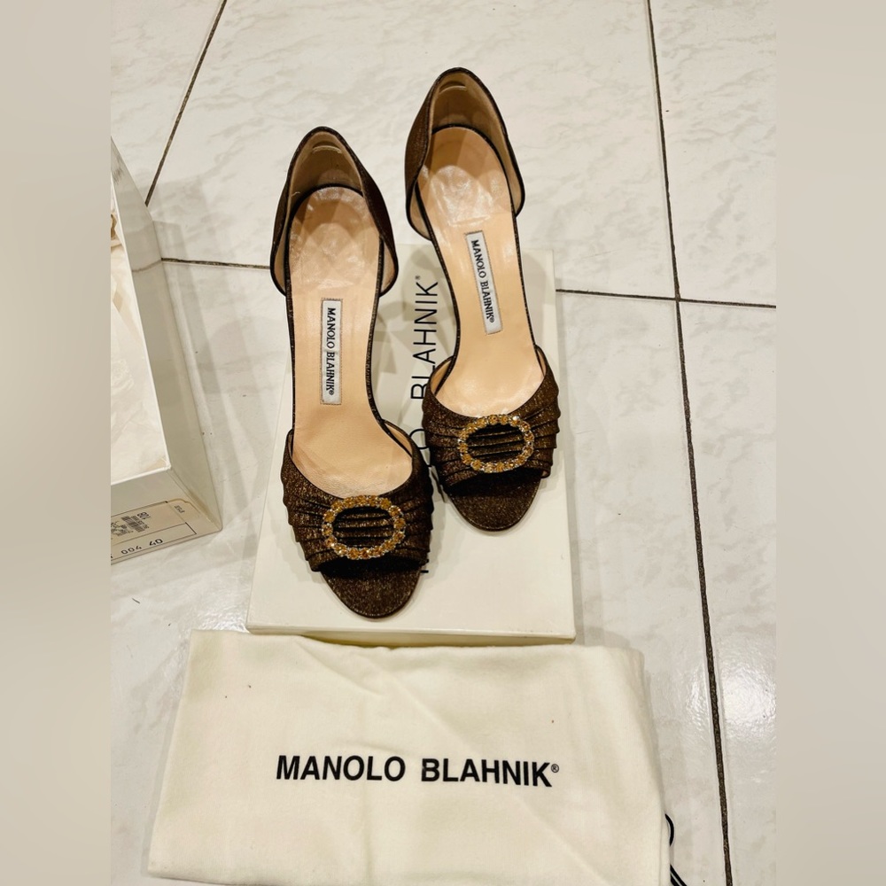 Manolo blahnik brown dress heels size 40